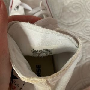 WHITE HIGH TOP CONVERSE🤍